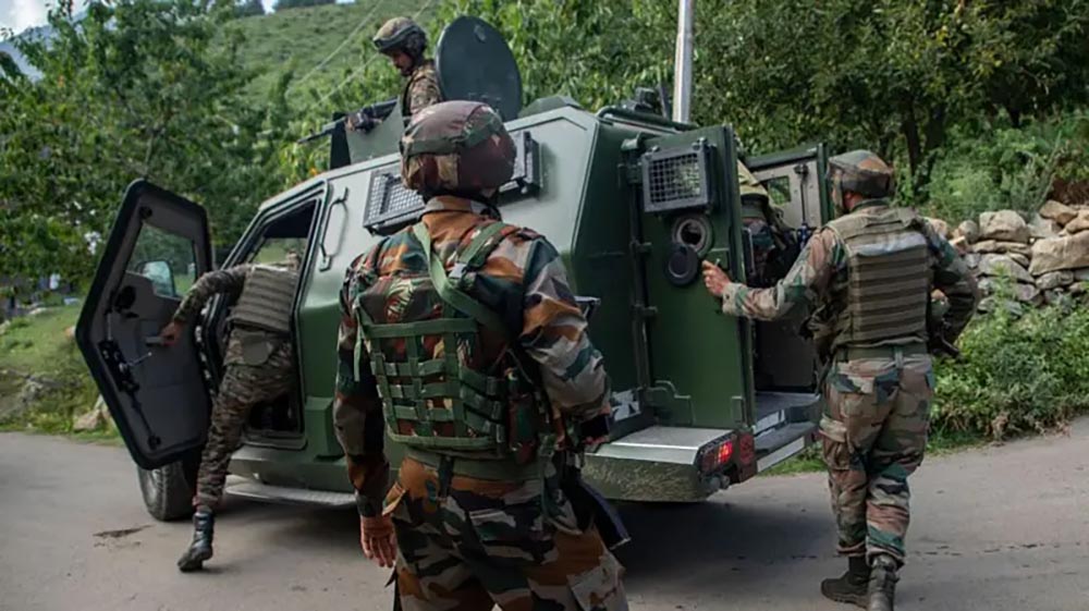 जम्मू कश्मीरको अखलमा अतिवादीसँगको भिडन्तमा दुई भारतीय सेनाको मृत्यु