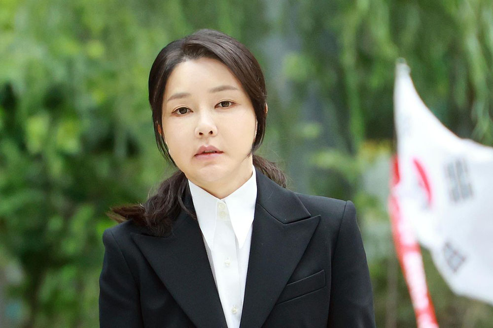 दक्षिण कोरियाकी पूर्व प्रथम महिला पक्राउ