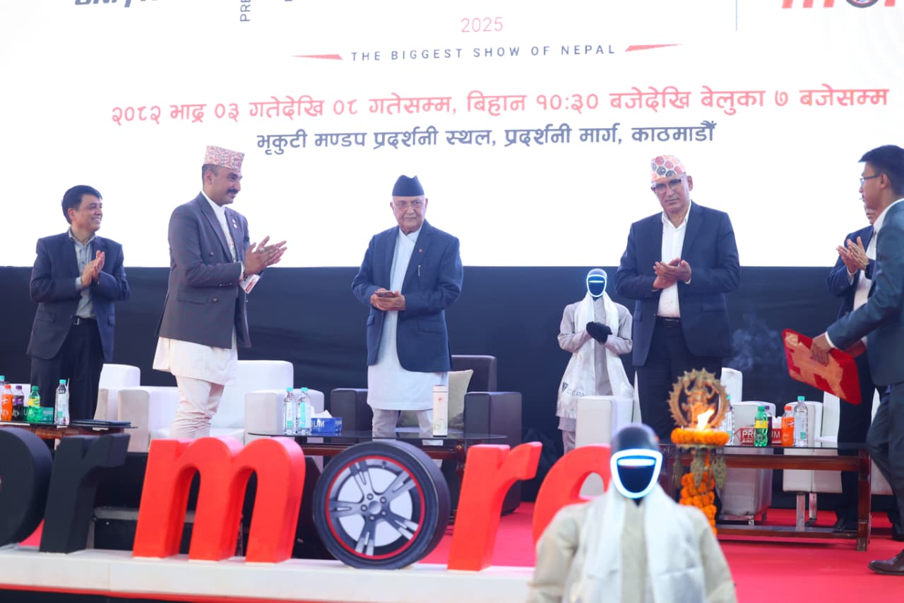 अटो व्यवसायीहरूको महत्वपूर्ण ‘चाड’ नाडा आटो शो सुरू, प्रधानमन्त्रीले गरे उद्घाटन (तस्बिरहरू)