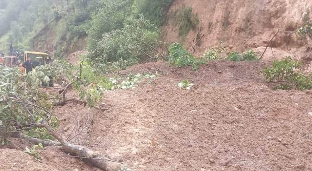 गुल्मीको राक्सेस्थित कालीगण्डकी करिडोर पूर्ण रुपमा अवरुद्ध