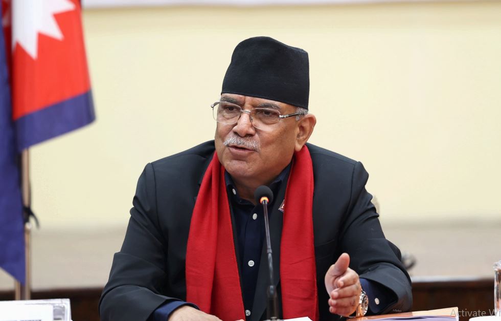 माओवादीप्रति जनविश्वास बढ्दैछ, प्रतिक्रियावादीहरू आतंकित छन: प्रचण्ड