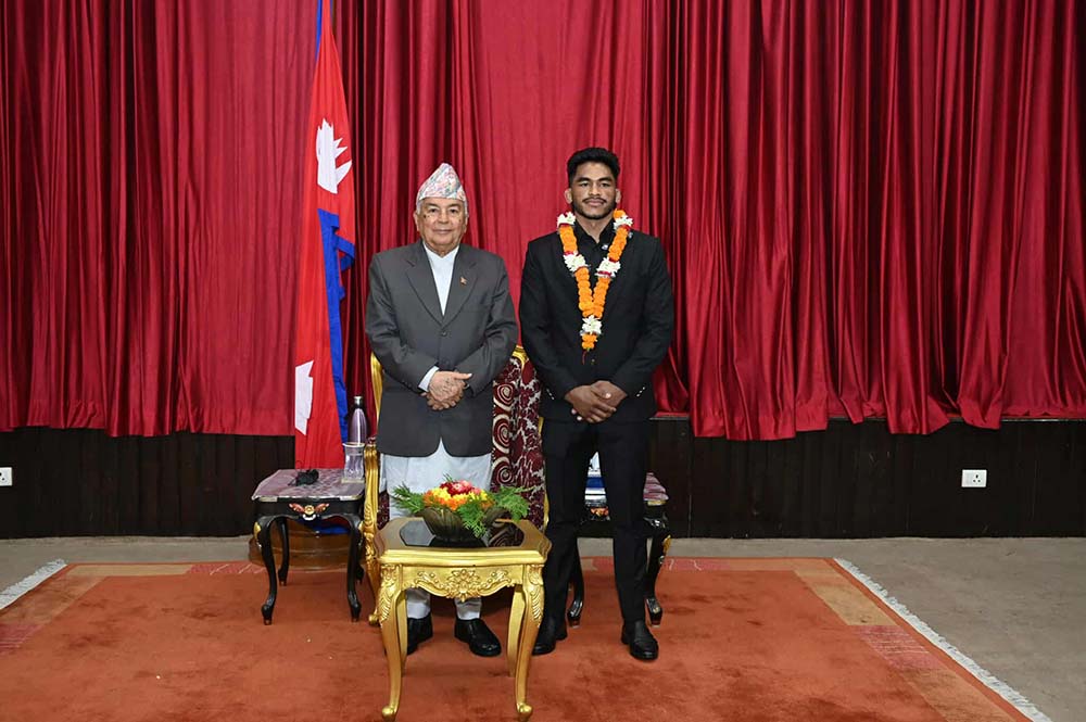 राष्ट्रपति पौडेलबाट रविन्द्र ढाँट सम्मानित