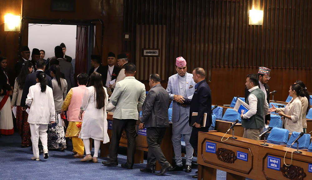 रास्वपा र राप्रपाबाट प्रतिनिधि सभाको बैठक बहिस्कारलाई निरन्तरता