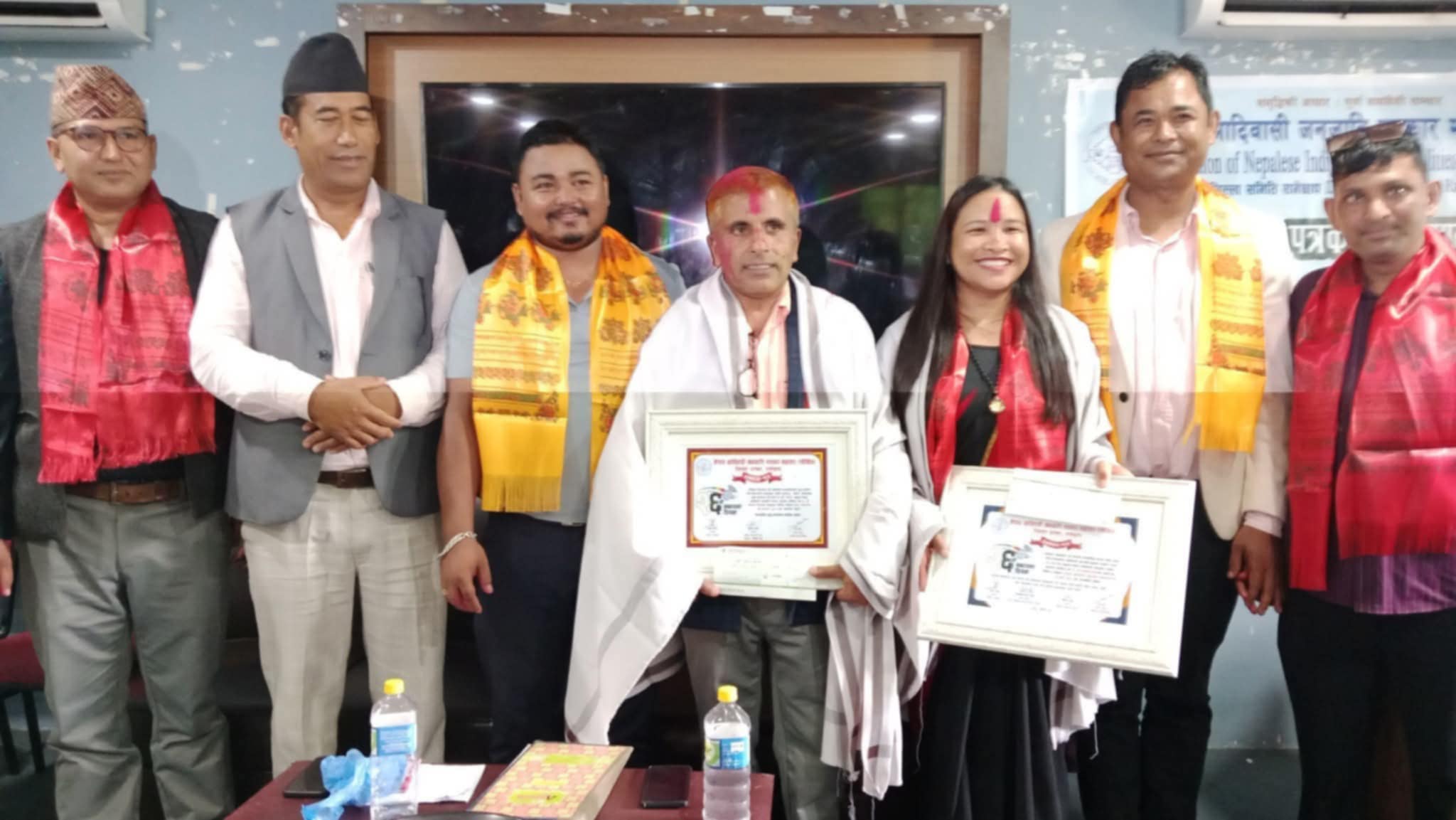 फोनिज रामेछापको २६औं स्थापना दिवस सम्पन्न, दुई पत्रकार सम्मानित