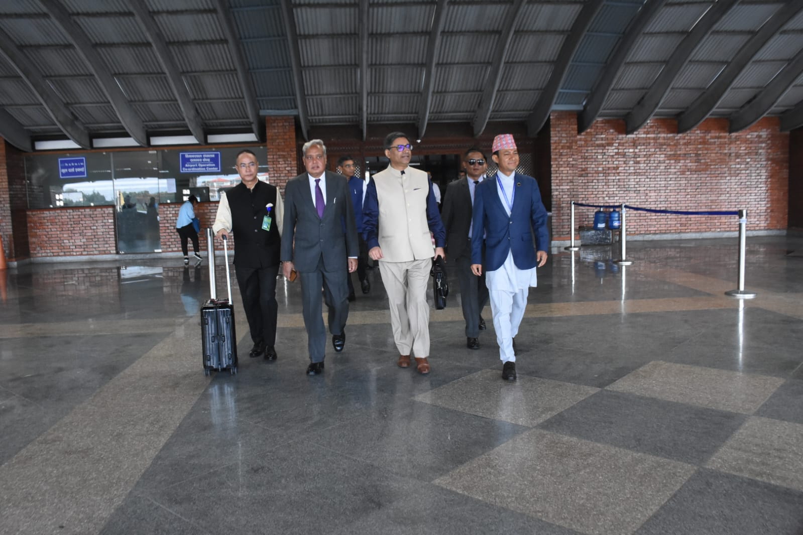 नेपाल र भारतका सचिवबीच द्विपक्षीय भेट