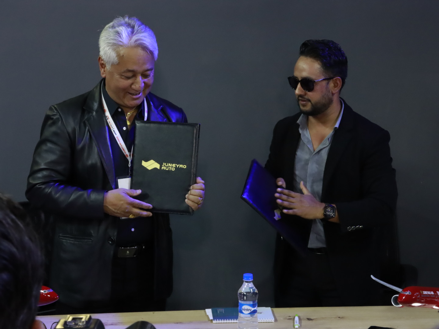 क्याप्टेन विजय लामा जेवाई एयर ईभीको ब्राण्ड एम्बासेडरमा नियुक्त