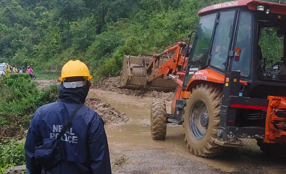 गोरुसिङगे-सन्धिखर्क सडक एकतर्फी सूचारु