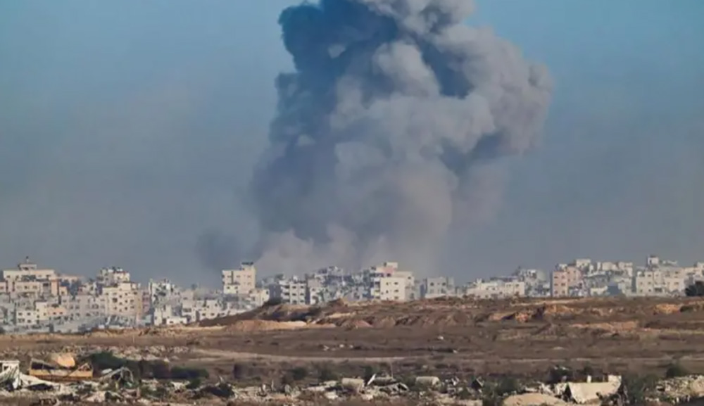 गाजा शहरमा इजरायलको भारी बमबारी