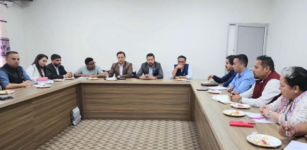 रास्वपाका सांसदले संयुक्त रुपमा राजीनामा दिने