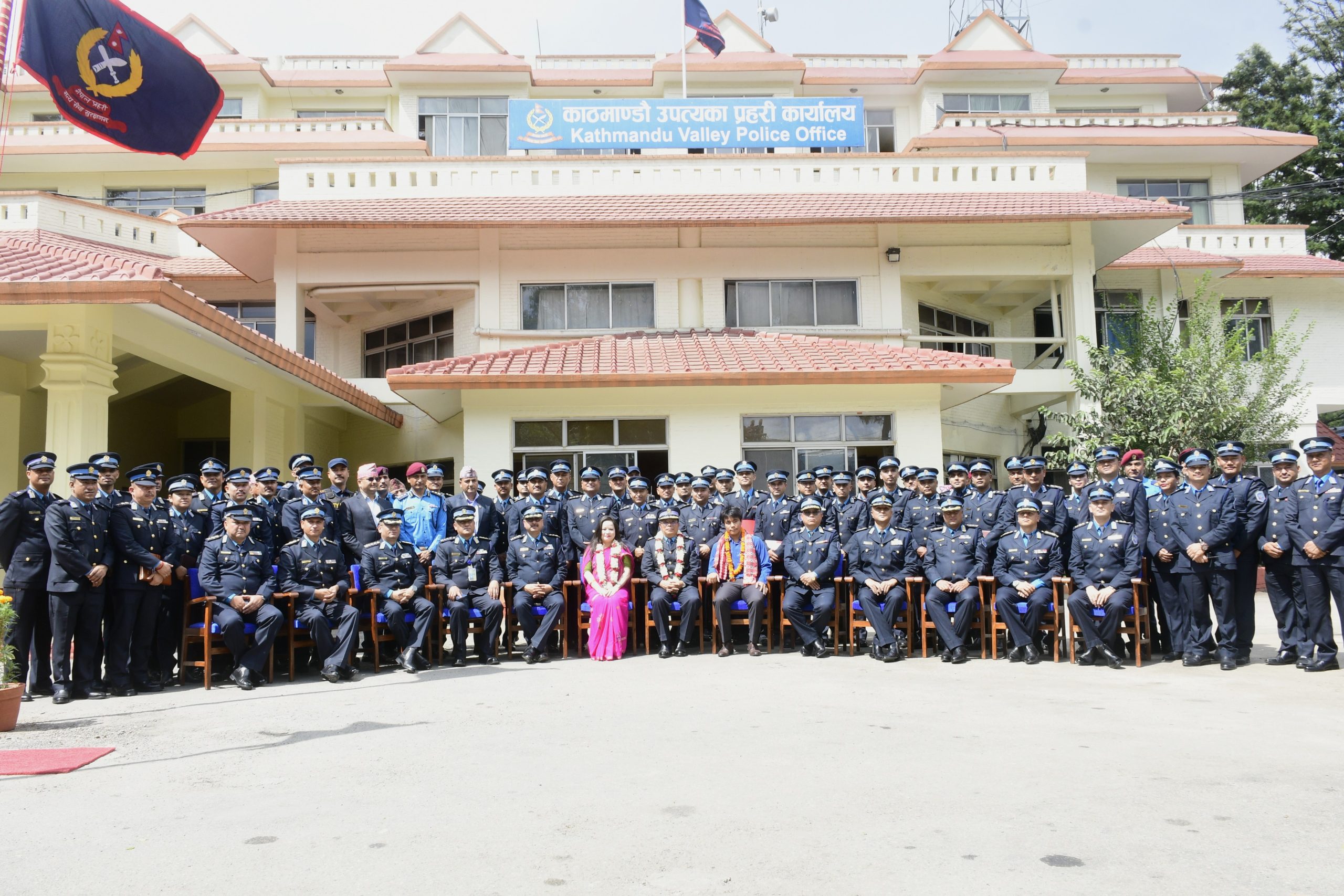 नेपाल प्रहरीको अनौठो उर्दी : कुकरमा सिठ्ठी लगाउन र जोडले खोक्न नपाइने