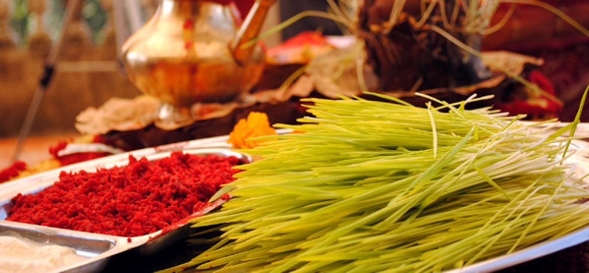 यस वर्षको विजयादशमी टीकाको उत्तम साइत कतिबजे छ ?