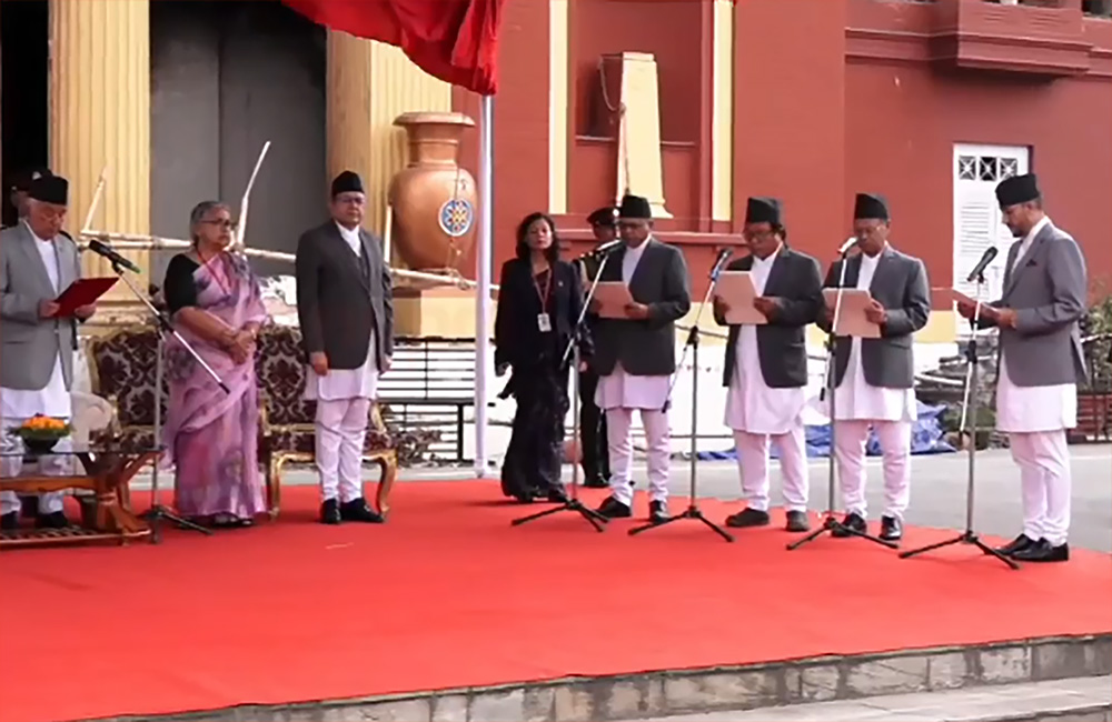 नवनियुक्त चार मन्त्रीले लिए पद तथा गोपनीयताको शपथ