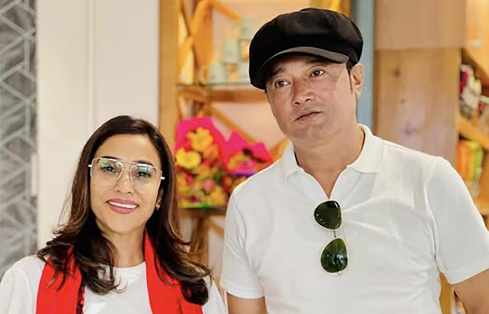 दर्पण छायाँको जोडी उत्तम र निरुता दुई दशकपछि एकसाथ