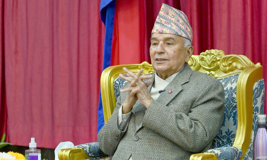 राष्ट्रपति पौडेलको घरमा तोडफोड