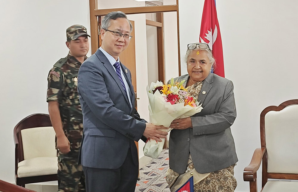 प्रधानमन्त्री कार्कीसँग चिनियाँ राजदुत सोङको भेटवार्ता