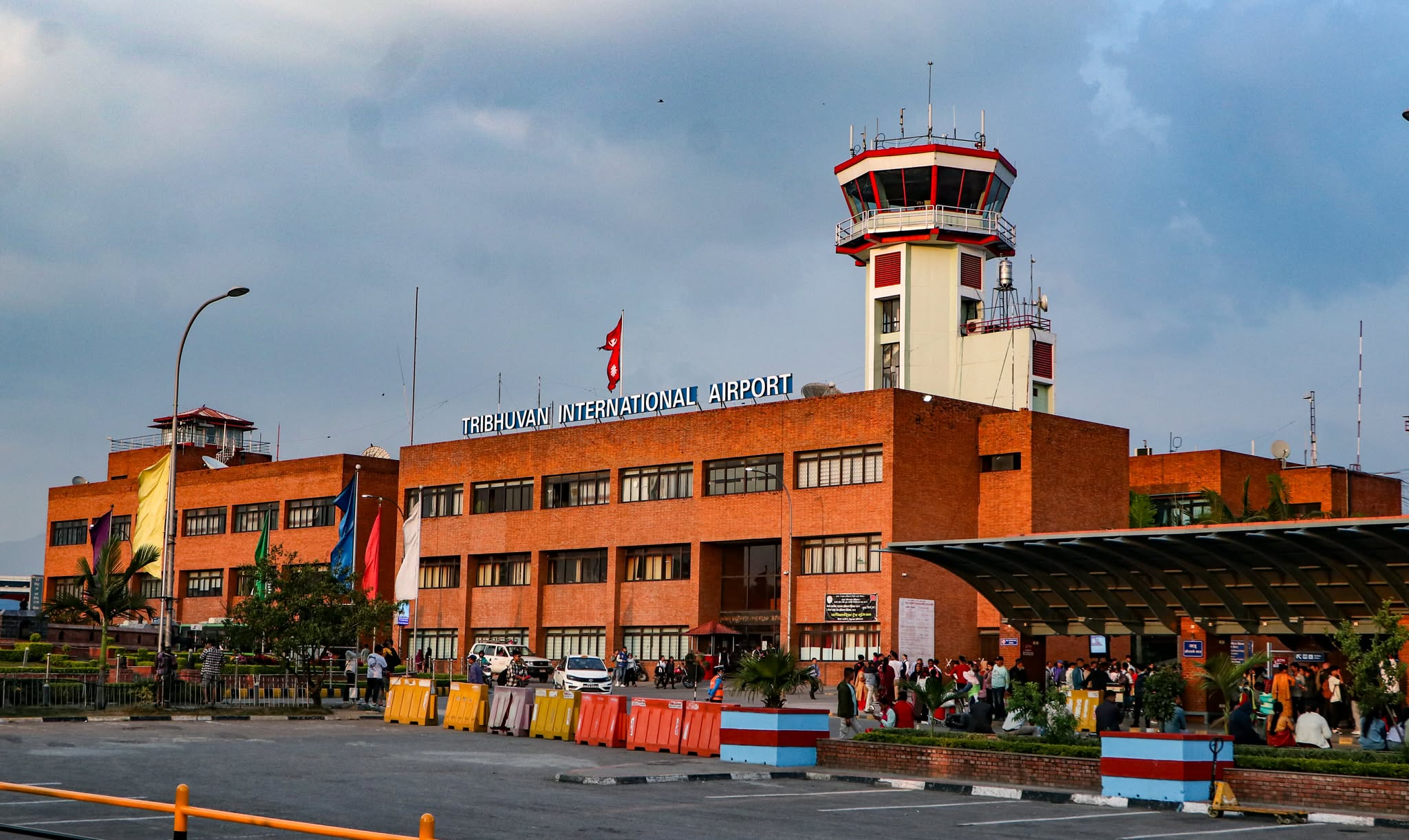 प्रतिकूल मौसमका कारण हवाई उडान प्रभावित