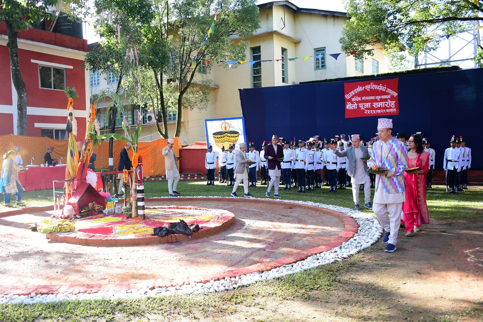 प्रहरी महानिरीक्षक चन्द्र कुबेर खापुङ्गबाट बडा दसैं मौलो पूजा सम्पन्न