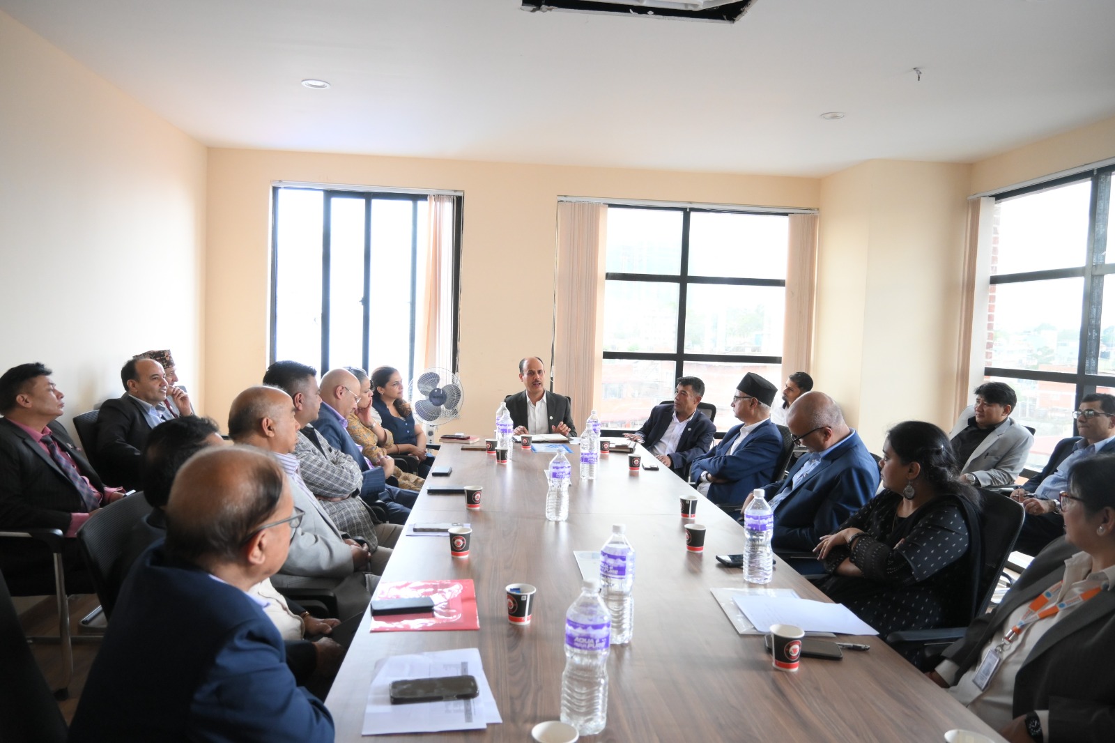 निर्जीवन बीमा कम्पनी र पुनर्बीमा कम्पनीसँग बीमा दाबी भुक्तानी सम्बन्धी छलफल