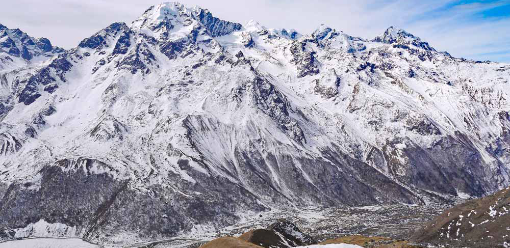 लाङटाङ ट्रेकिङमा बेपत्ता भएका चार जनामध्ये तीनजना एउटै परिवारका