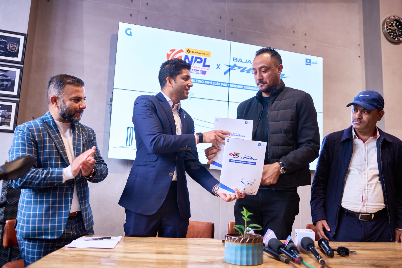 बजाज पल्सर एनपीएलको ‘टु ह्विलर पार्टनर’ – उत्कृष्ट तीन खेलाडीलाई पल्सर मोटरसाइकल दिइने
