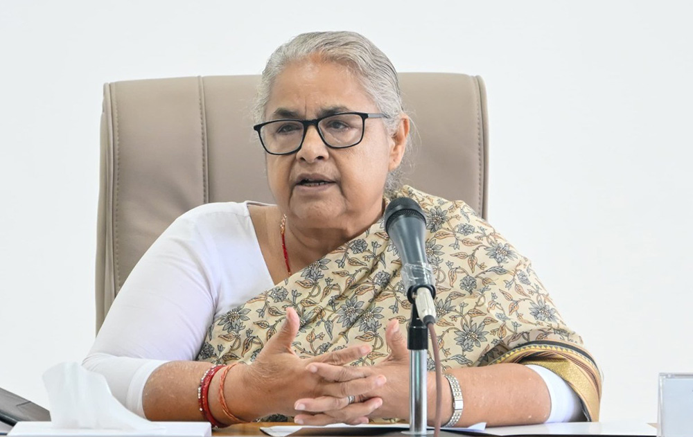 प्रधानमन्त्री कार्की र निर्वाचन आयोगका पदाधिकारीबीच छलफल