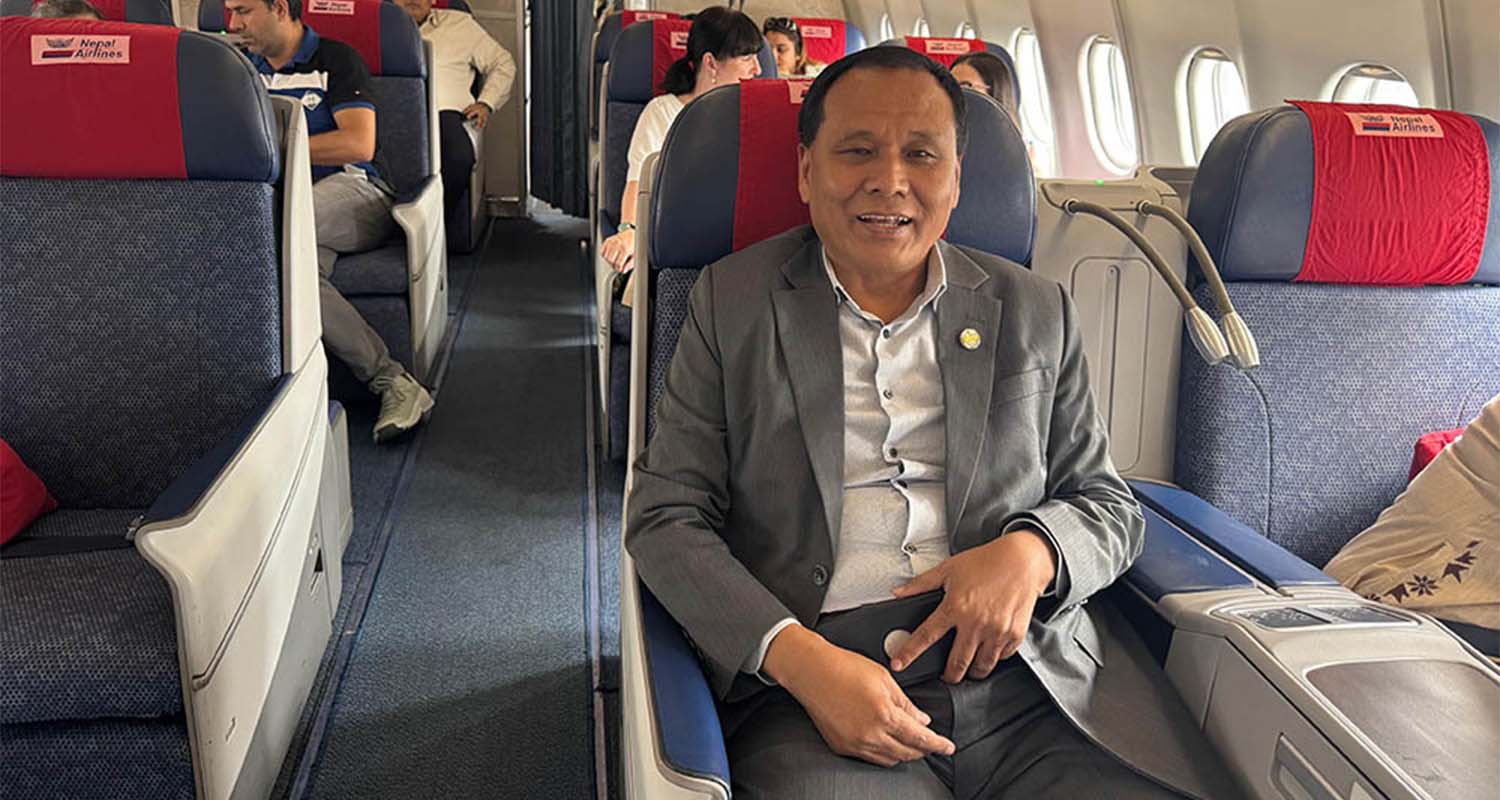 मन्त्री घिसिङ भारत प्रस्थान