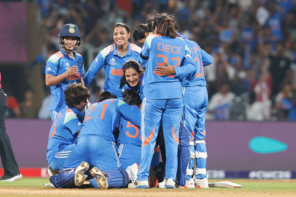 अस्ट्रेलियालाई हराउदै भारत महिला क्रिकेट विश्वकपको फाइनलमा