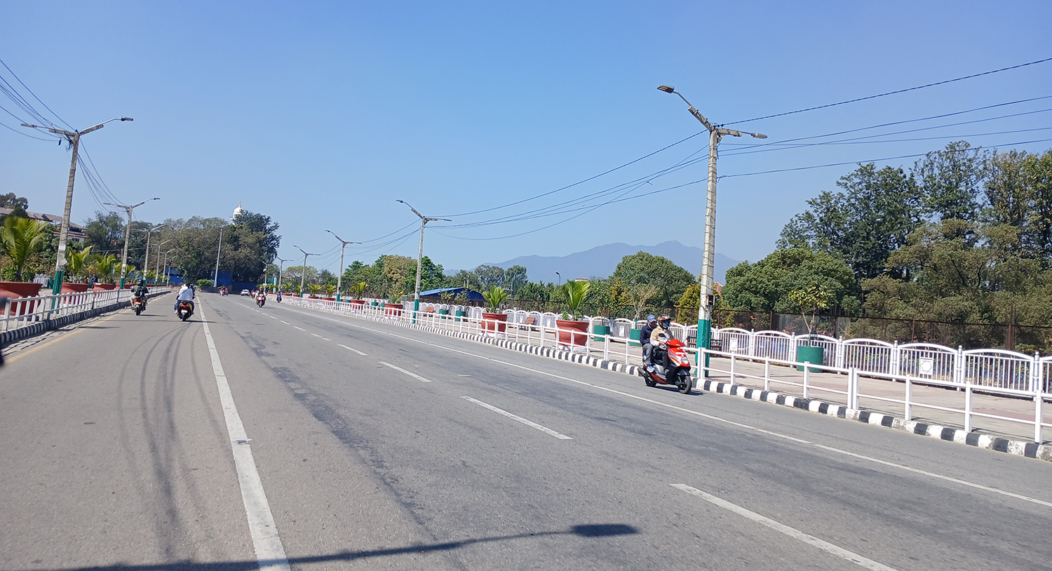 तिहारमा सुनसान काठमाडौंका सडक (तस्बिरहरू)