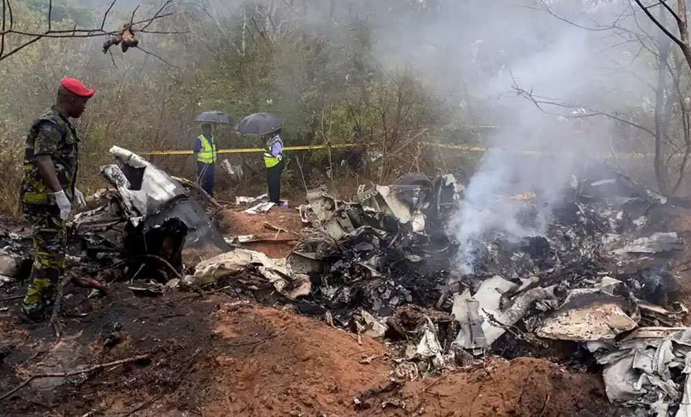 केन्यामा हवाई दुर्घटना, ११ जनाको मृत्यु