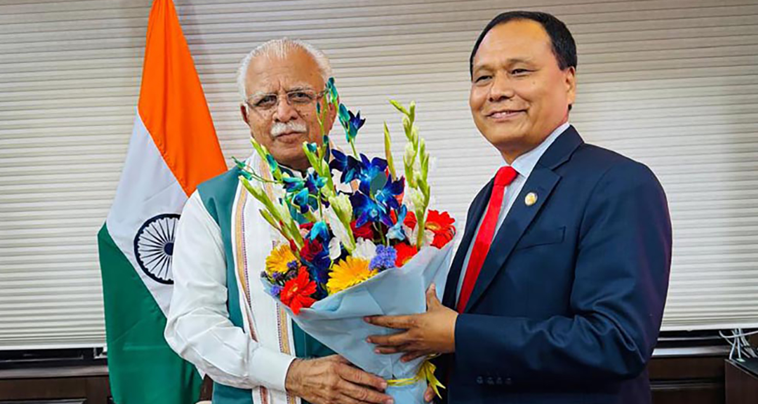 मन्त्री घिसिङ र भारतीय पावरमन्त्री खट्टरबीच भेटवार्ता