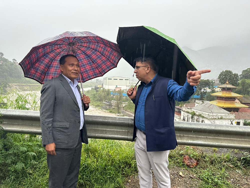 मन्त्री घिसिङ चोभार–गल्छी क्षेत्रको निरीक्षण(तस्विरहरु)