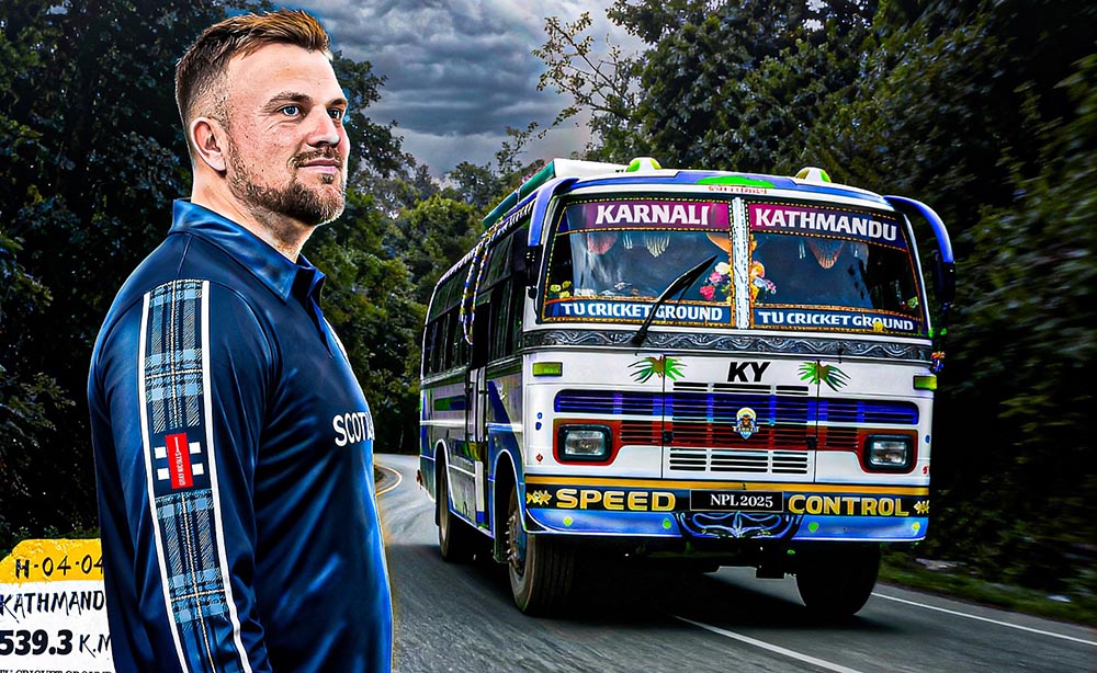 कर्णाली याक्सले स्कटल्याण्डका बलर मार्क वाटलाई भित्र्यायो