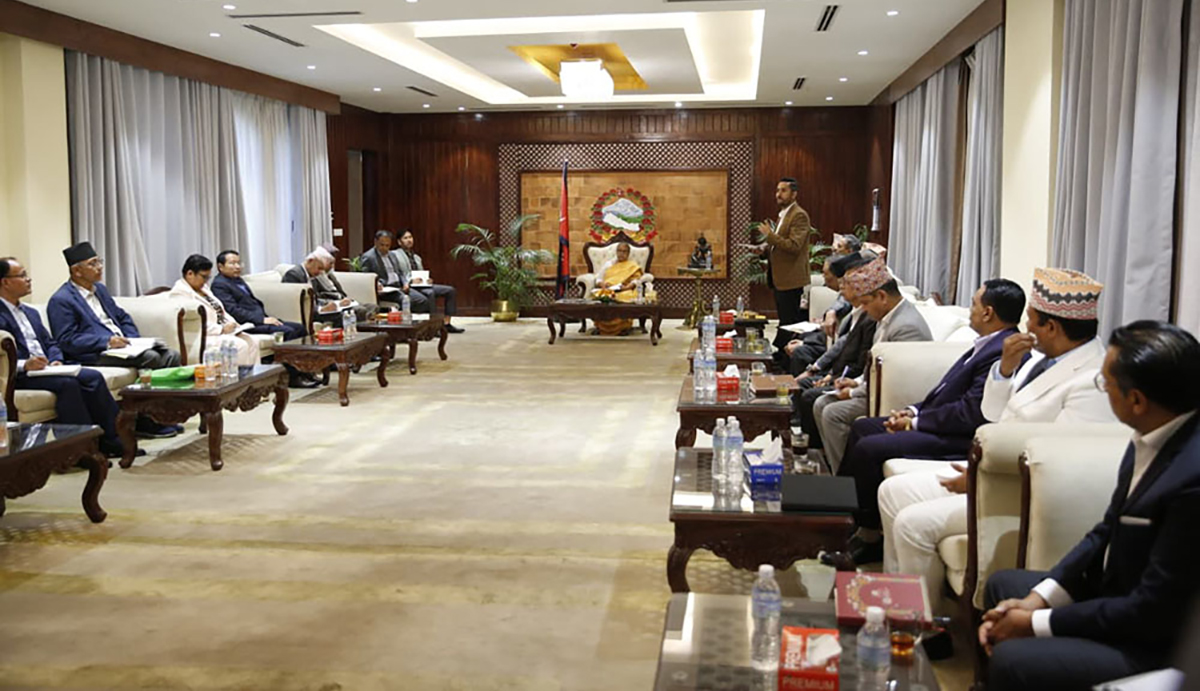 प्रधानमन्त्रीको आह्वानमा बालुवाटारमा सर्वदलीय बैठक सुरू, को–को छन् सहभागी ?