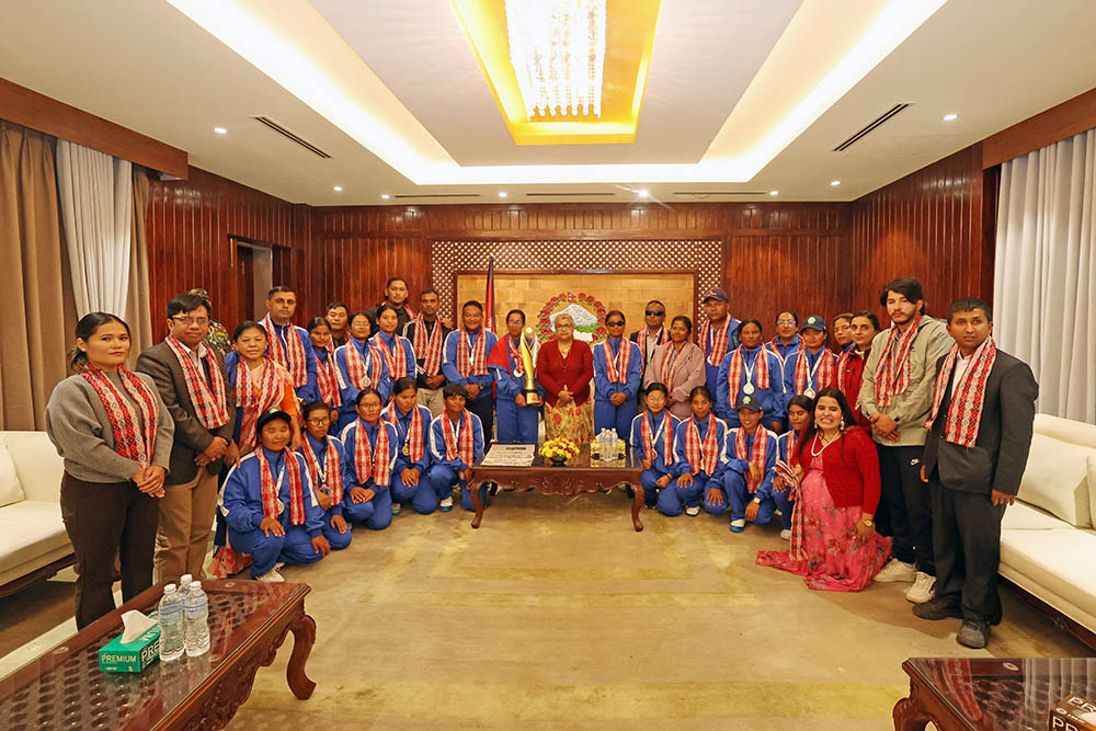 दृष्टिविहीन महिला टी-२० विश्वकप उपविजेता नेपाली टिम प्रधानमन्त्री निवास बालुवाटारमा