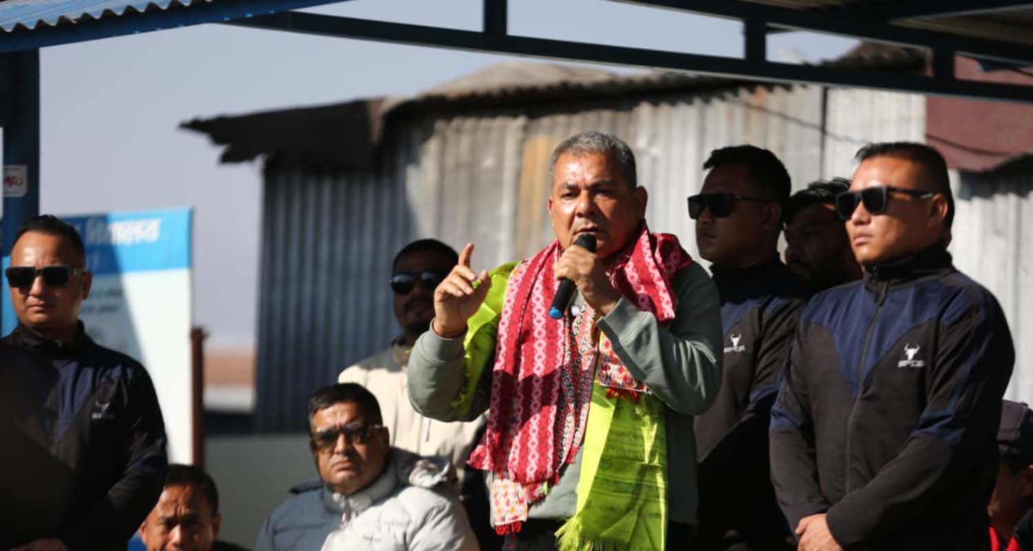 सुकुम्बासीबस्तीबाट बालेनसँग लड्ने दुर्गा प्रसाईंको उद्घोष