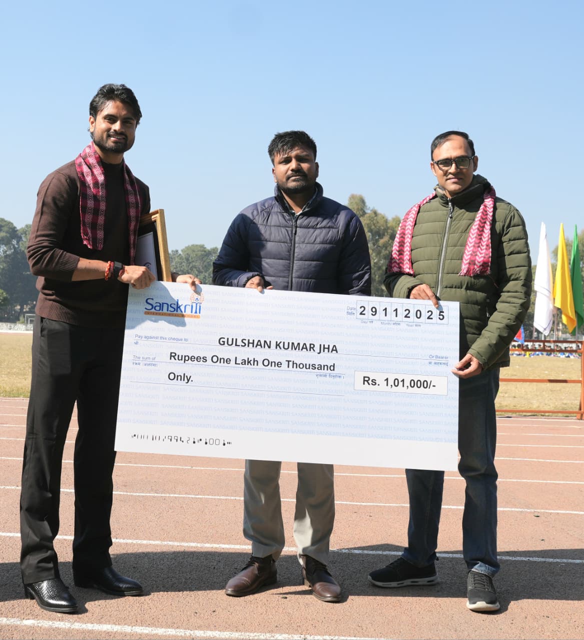 संस्कृति स्पोट्र्स सम्मानद्वारा गुलशन झा सम्मानित