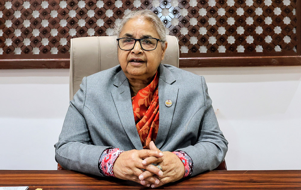 प्रधानमन्त्री कार्कीको सचिवालयमा ६ जना मात्र, १४ जनालाई हटाइयो