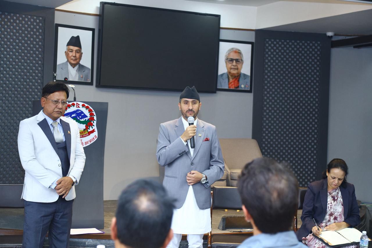 चलचित्र क्षेत्रको श्रीवृद्धिका लागि सरकार प्रतिवद्धः सञ्चारमन्त्री खरेल