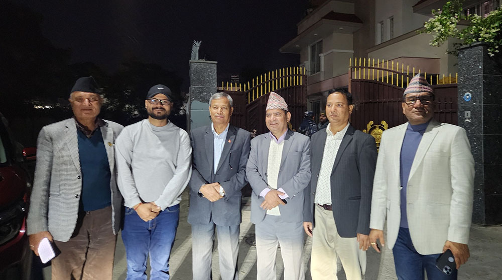 भीम रावलको प्रचण्ड र नेपालसँग छलफल, नेपाली कम्युनिष्ट पार्टीमा आवद्धमा हुन सकारात्मक