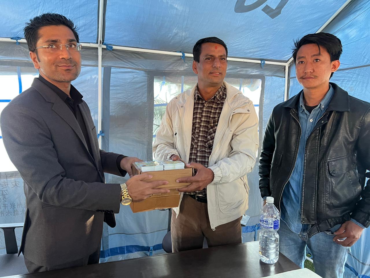 सुरक्षण मुद्रण केन्द्रले छापेका लाइसेन्स यातायात व्यवस्था विभागलाई हस्तान्तरण