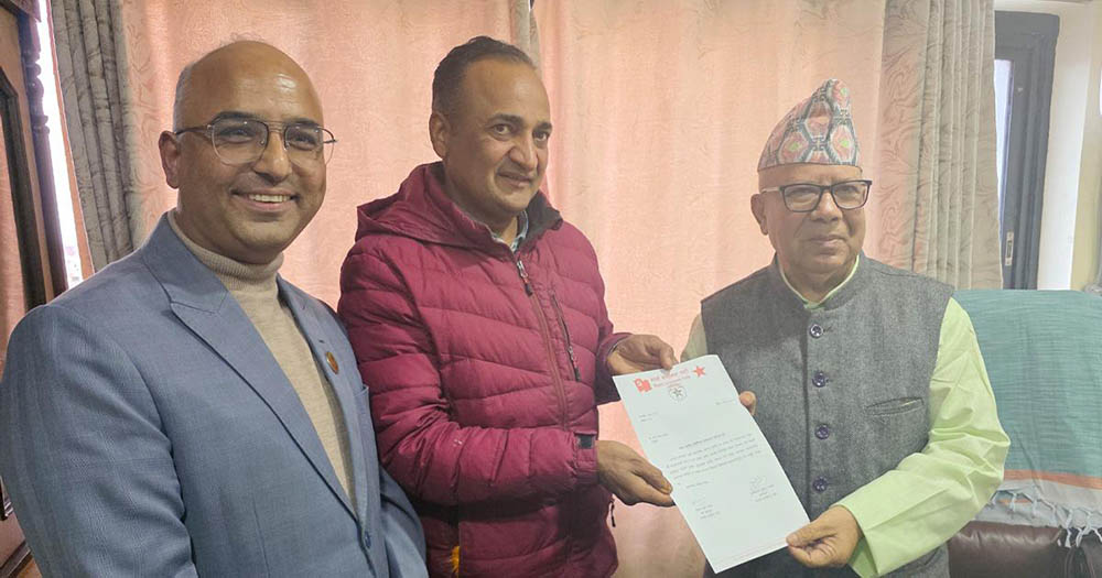 एमाले दोलखाका पूर्वसचिव भरत दुलाल नेपाली कम्युनिष्ट पार्टीमा प्रवेश