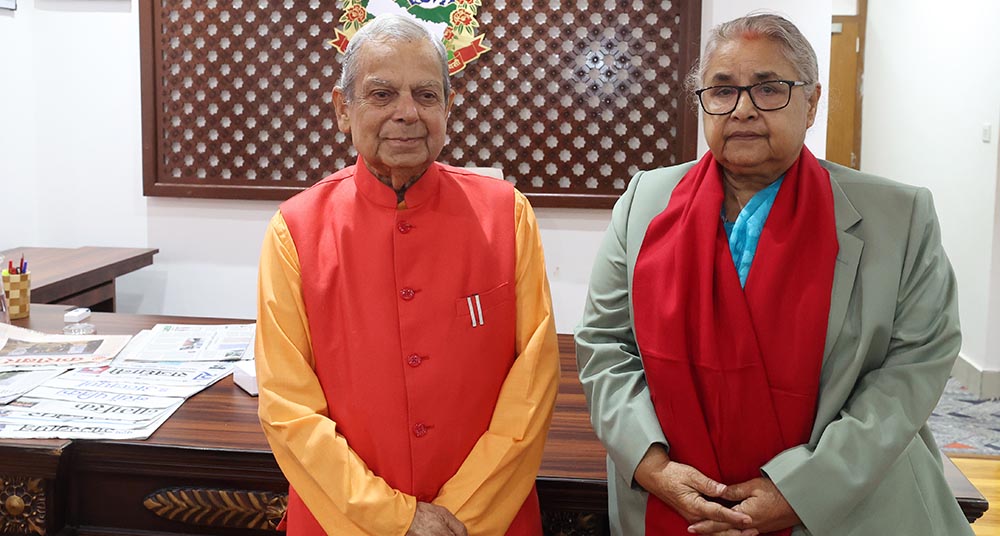 प्रधानमन्त्री कार्की र ठाकुरबीच भेटवार्ता