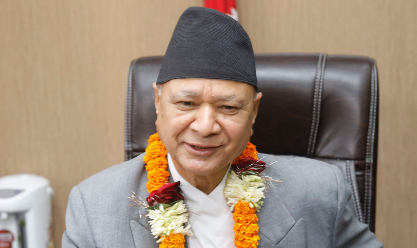 प्रदीप ज्ञवाली उपाध्यक्षमा नउठेपछि ओली प्यानलबाट रघुजी पन्तलाई स्थान