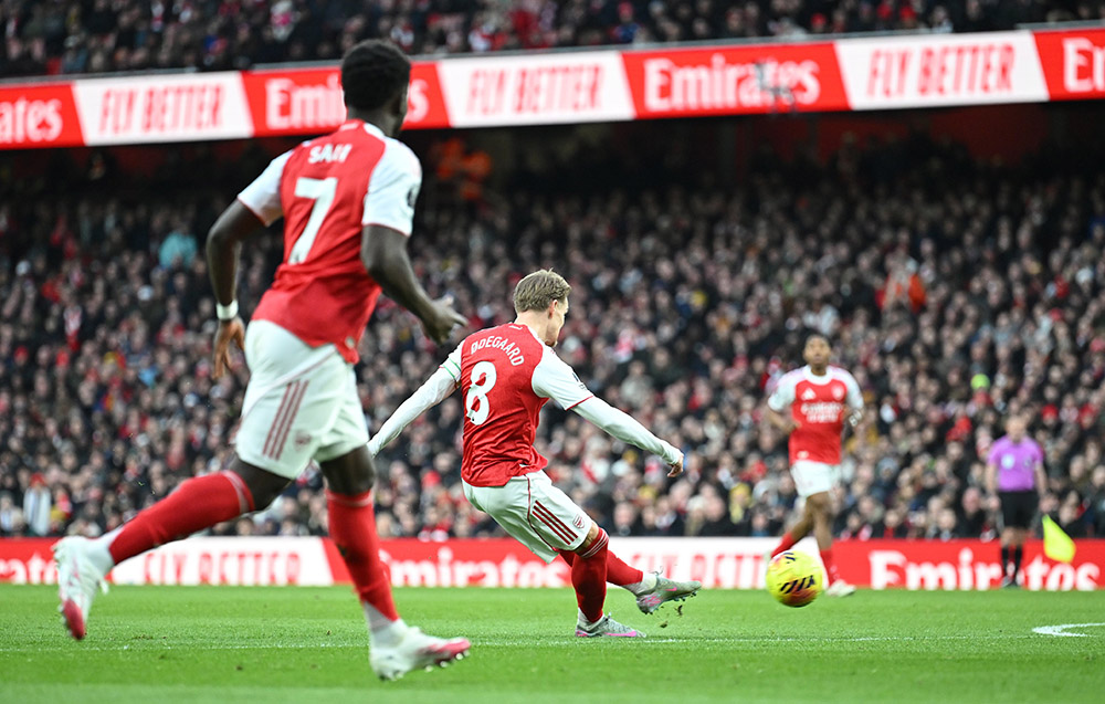 ब्राइटनमाथि आर्सनल विजयी