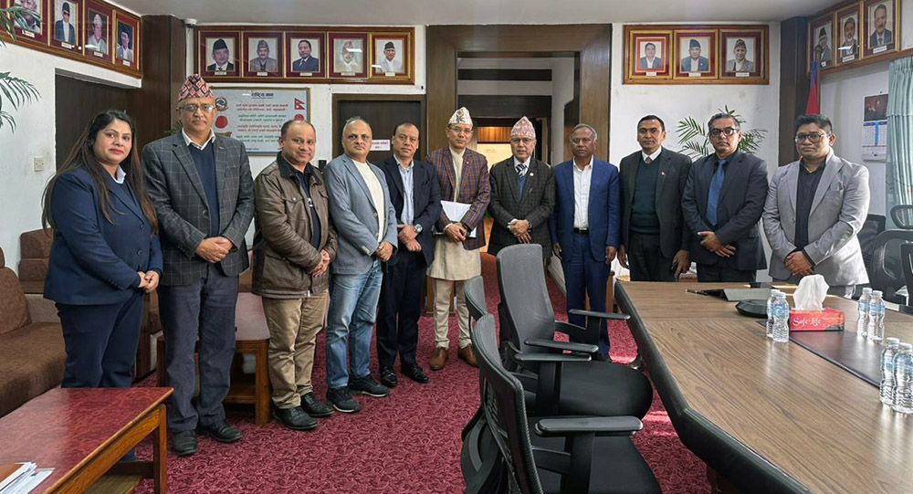 एनआरएन नेपाल डेभलप्मेन्ट फण्ड सञ्चालनका लागि सरकार सकारात्मक छ: अर्थमन्त्री खनाल