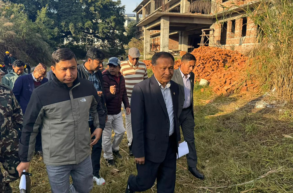 पोखरा स्वास्थ्य विज्ञान प्रतिष्ठानको भवन निर्माण अलपत्र