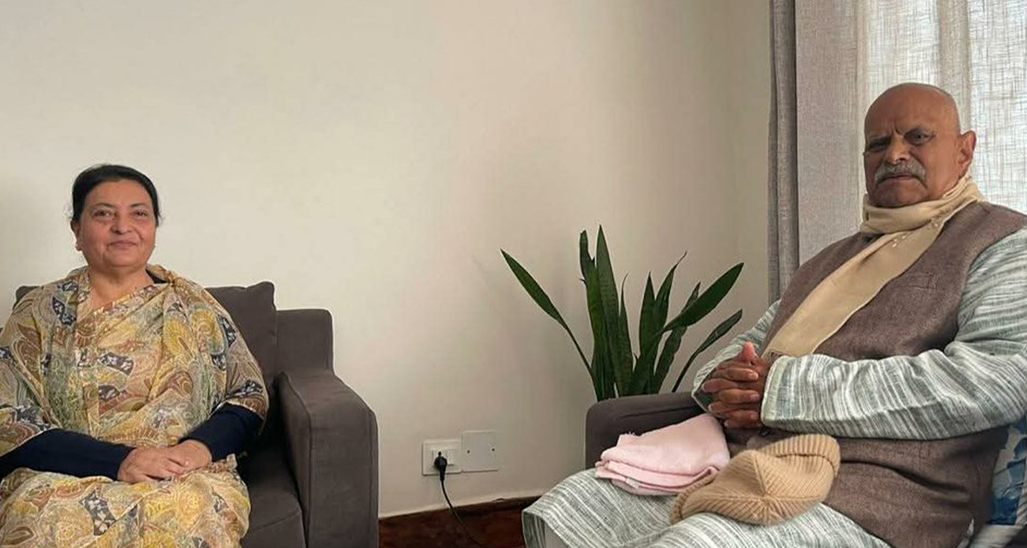 पूर्वराष्ट्रपतिद्वय भण्डारी र यादवबिच भेटवार्ता