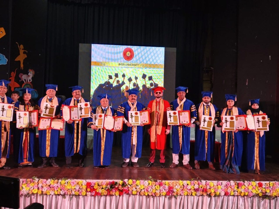 कीर्तिमानी डा. उपाध्यायलाई नवौं मानार्थ विद्यावारिधी