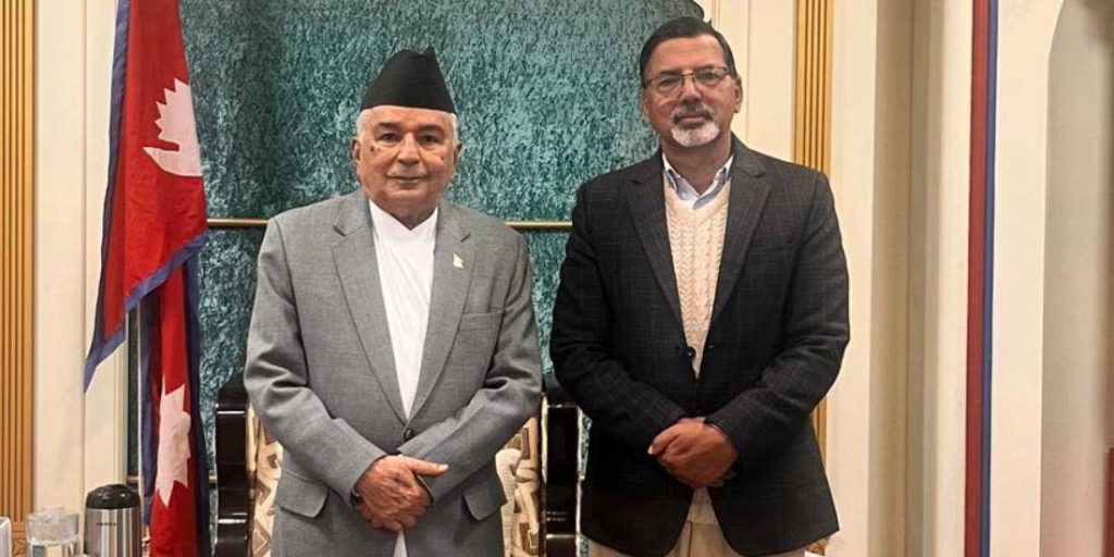 शीतलनिवास पुगेर जनार्दनले राष्ट्रपतिलाई भेटे के भयाे कुराकानी ?