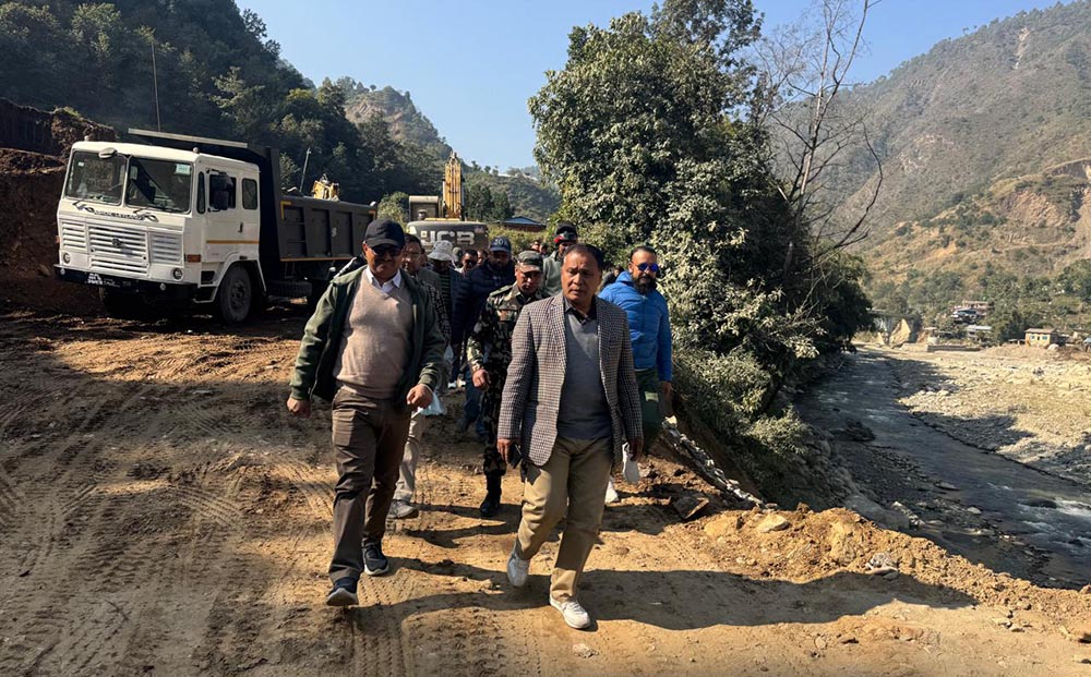 वीपी राजमार्गको पुनर्निर्माण धमाधम